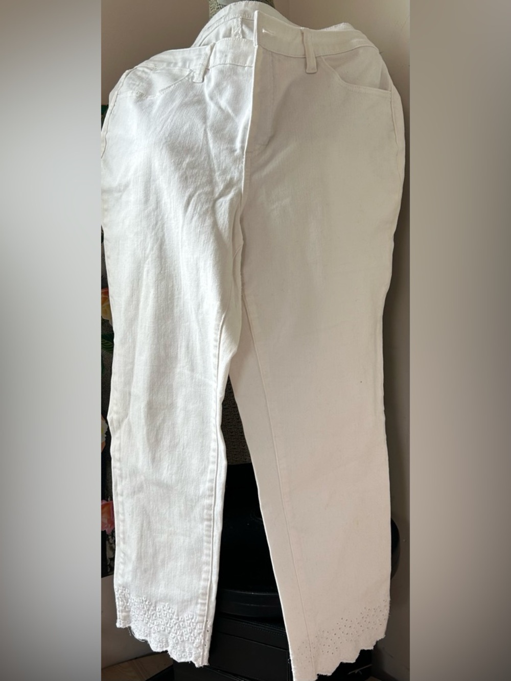 TALBOTS FLAWLESS SCALLOP-HEM DENIM SLIM ANKLE - WHITE Sz. 16W - Picture 9 of 10